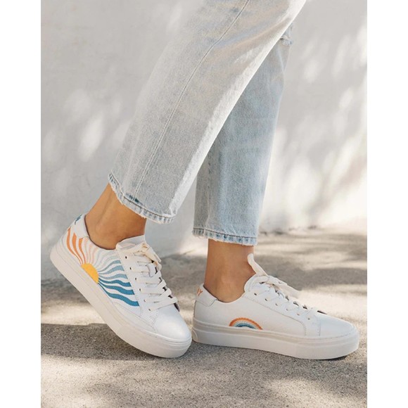 Soludos Shoes - $180 NEW Soludos Groovy Wave Ibiza Platform Sneakers Ortholite Leather 7 A45